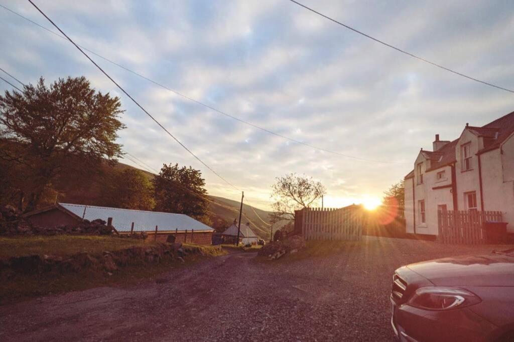 Glendyne Cottages, Highest Village In Scotland Wanlockhead Eksteriør billede